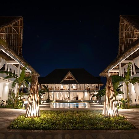 Rafiki Tamu Residential Resort วาตามู ภายนอก รูปภาพ