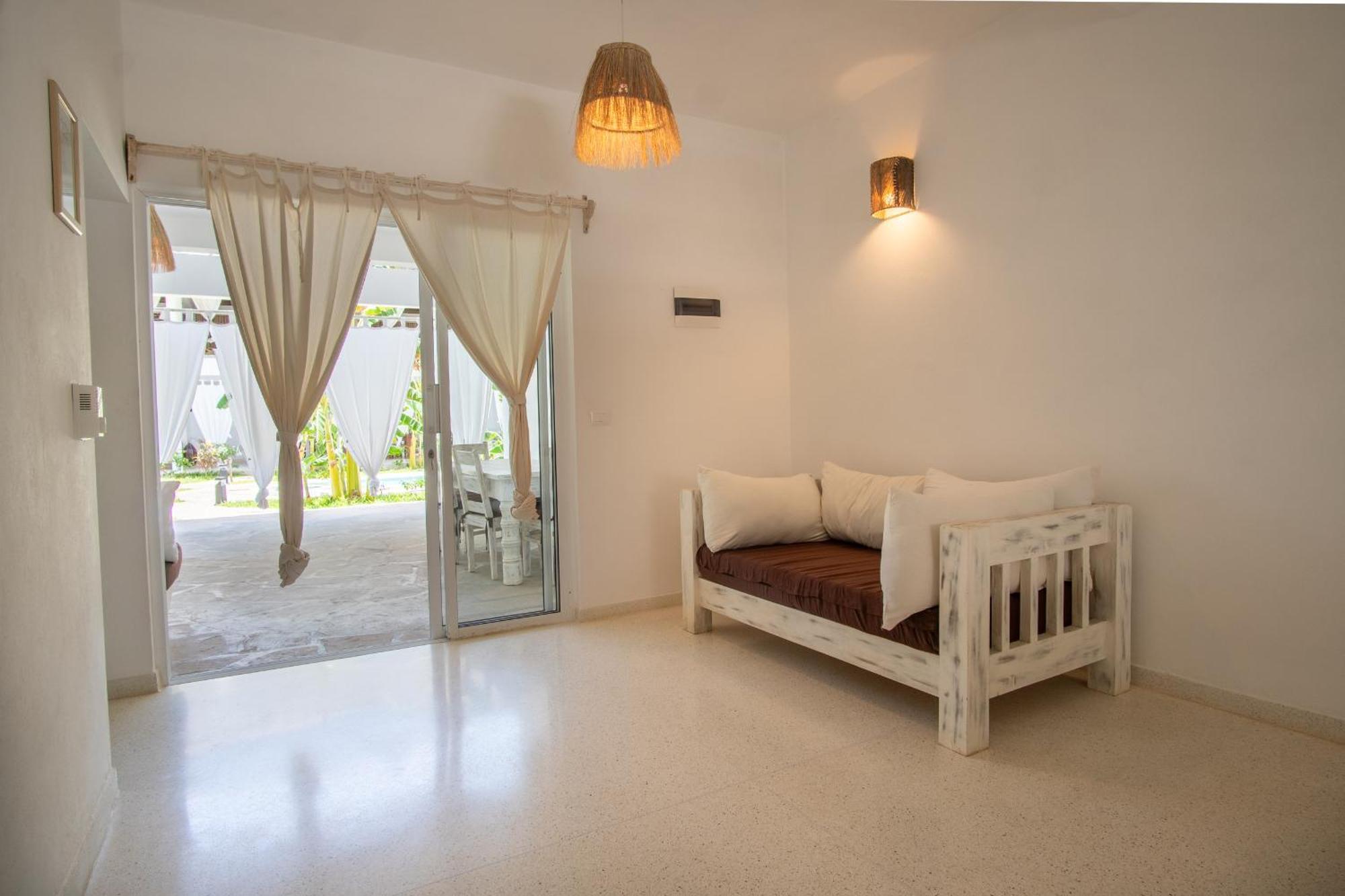 Rafiki Tamu Residential Resort วาตามู ภายนอก รูปภาพ
