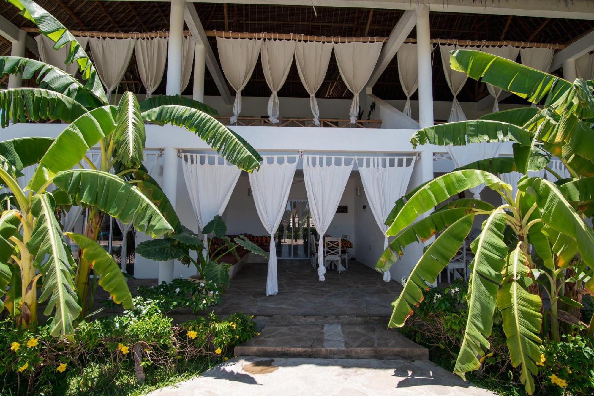 Rafiki Tamu Residential Resort วาตามู ภายนอก รูปภาพ
