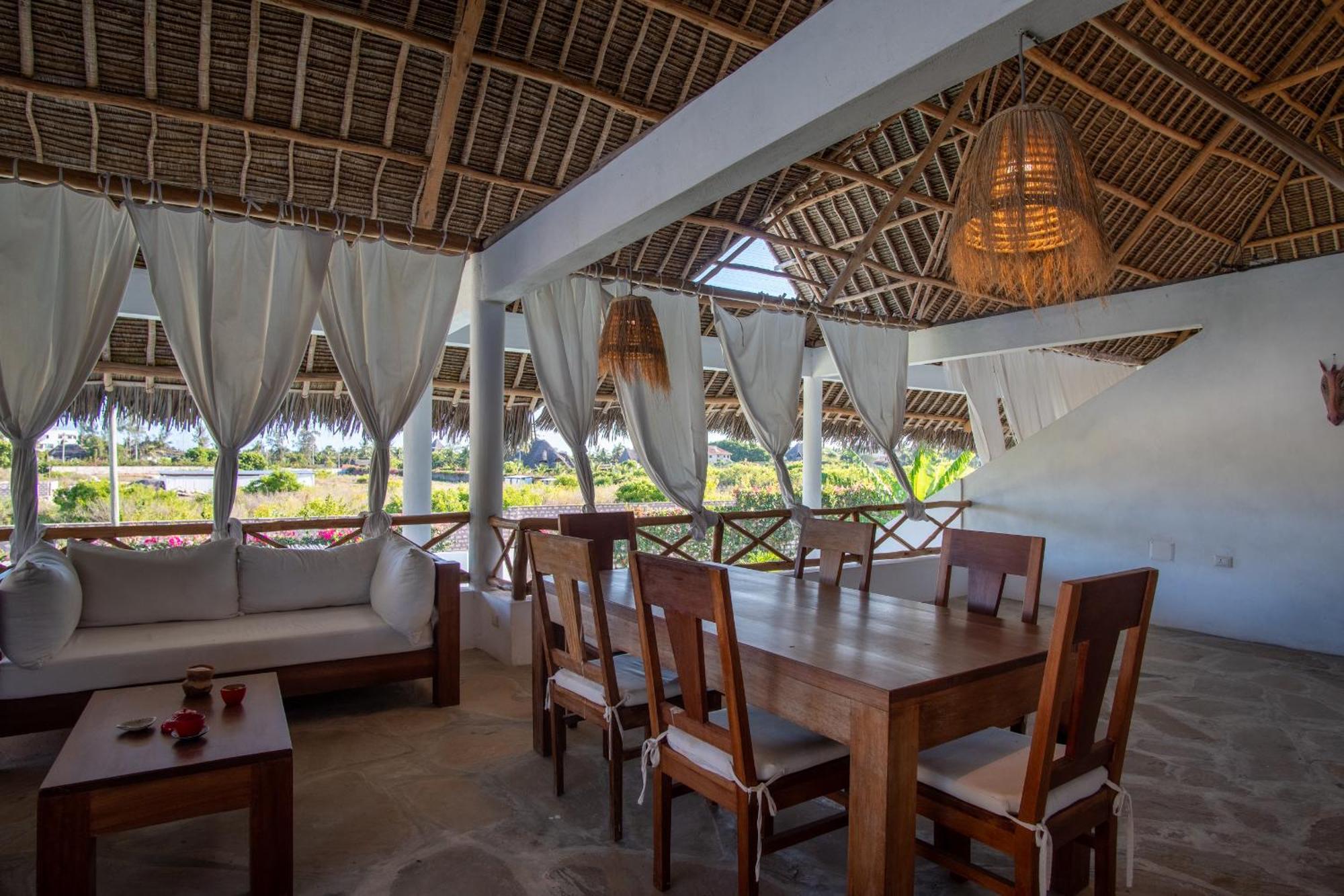 Rafiki Tamu Residential Resort วาตามู ภายนอก รูปภาพ