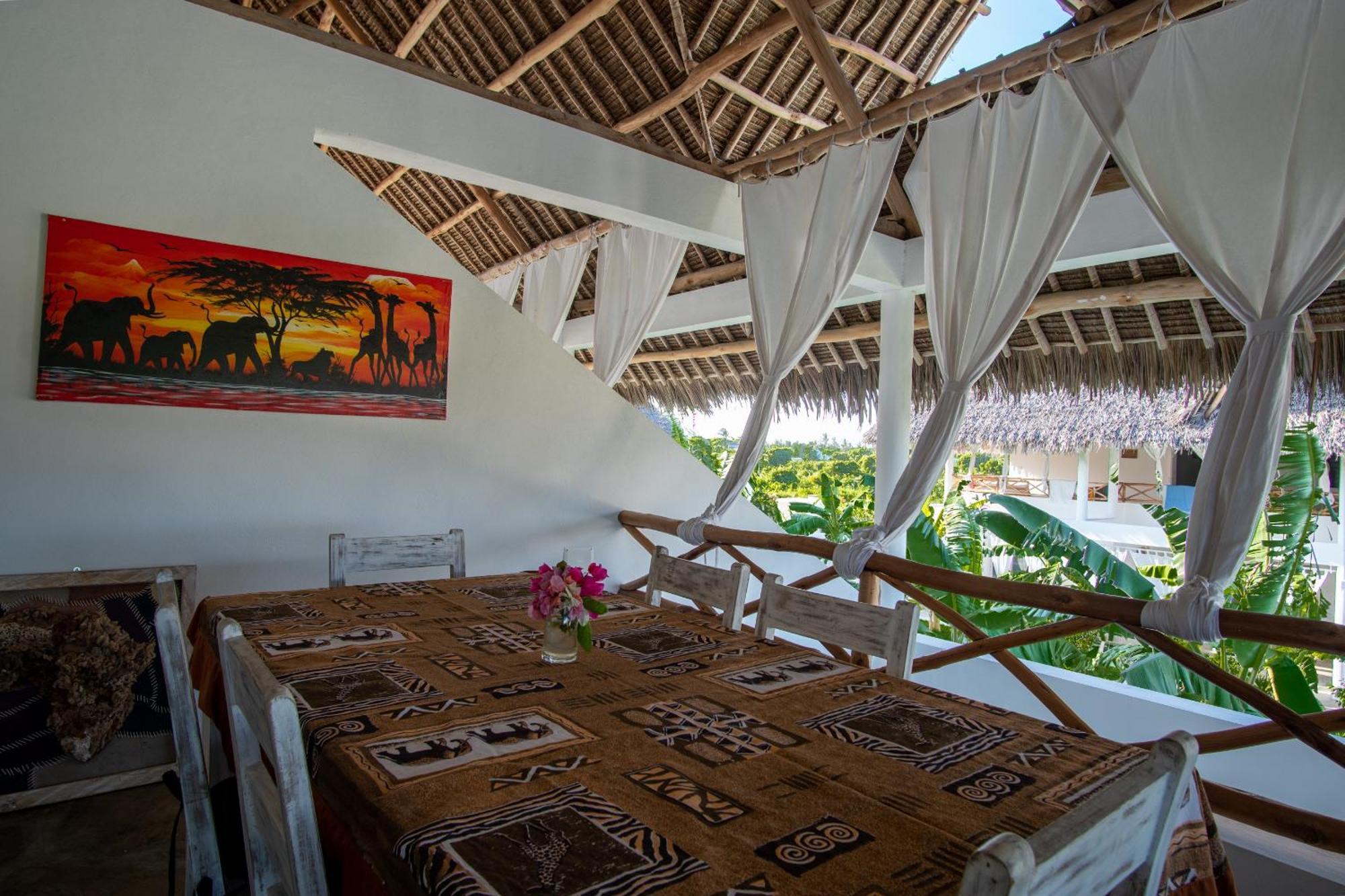 Rafiki Tamu Residential Resort วาตามู ภายนอก รูปภาพ